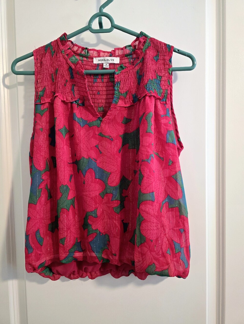 Rose & Olive Bright PinkGreen/Silver Floral Sleeveless Blouse MEDIUM
